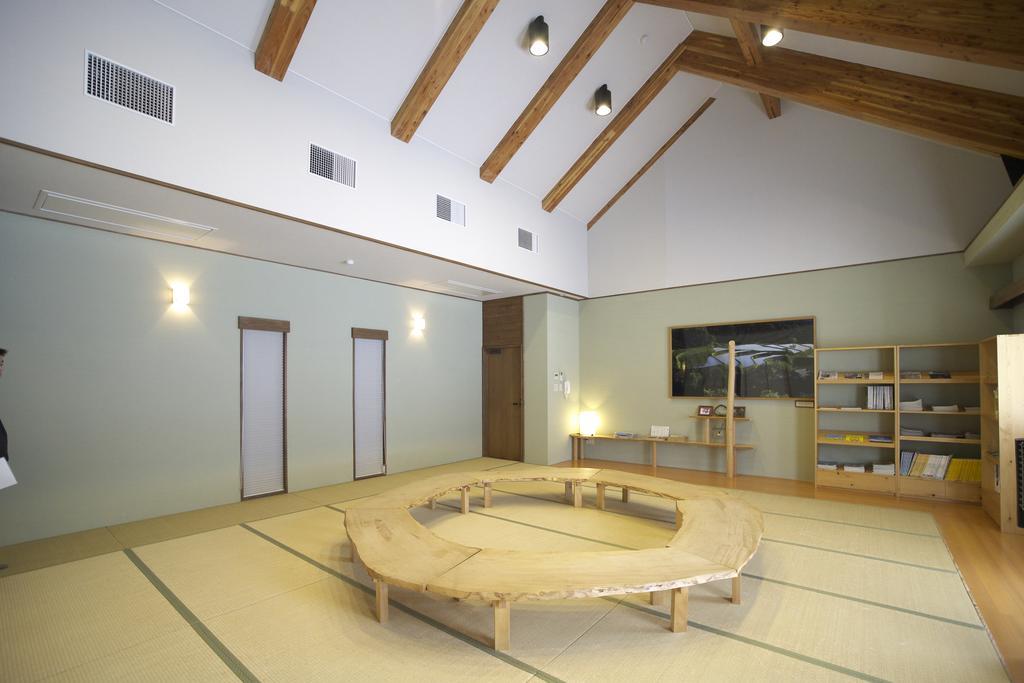 Toyota Shirakawa-Go Eco-Institute Hotel Buitenkant foto