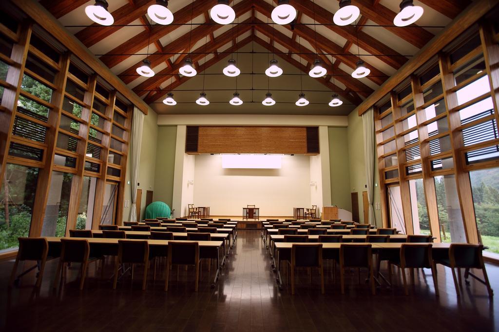 Toyota Shirakawa-Go Eco-Institute Hotel Buitenkant foto